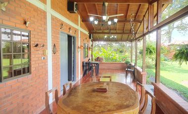 SE VENDE FINCA EN COMBIA,DOS  CASAS