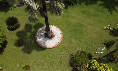 SE VENDE FINCA EN COMBIA,DOS  CASAS