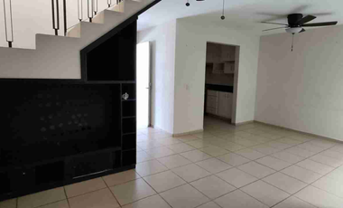 CASA EN FUENTES DE LAGO, AGUASCALIENTES