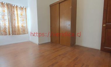 Amplia Casa en Amunátegui, Playa Ancha, costado de SHOA $495.000