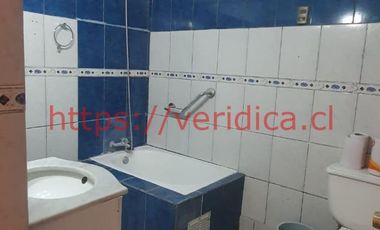 Amplia Casa en Amunátegui, Playa Ancha, costado de SHOA $495.000