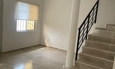 CASA EN VENTA JARDINES DE MAYAKOBA PLAYA DEL CARMEN