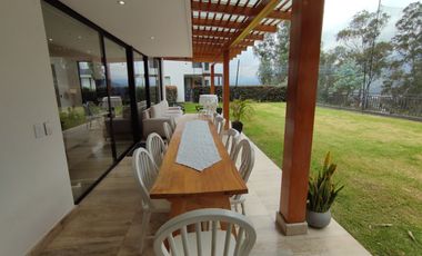 Casa en Venta Cumbayá San Patricio 5 Dormitorios