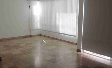 Jardín, casa con Jardin y terraza.