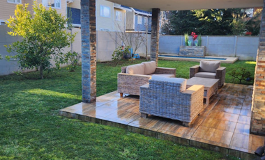 Hermosa casa en sector Torobayo