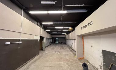 ALQUILER DE LOCAL EN 3 NIVELES ,EN SAN NICOLAS