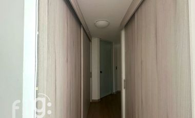 Arriendo Departamento 3D/2B en Padre Mariano, Conectividad y comodidad total