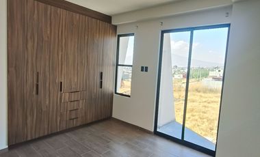 Departamento en venta a un par de minutos de salida Quiroga, acabados de lujo