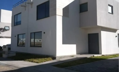 CASA EN VENTA, CALLE PISANI 3670, VILLAS DEL CAMPO, CALIMAYA, ESTADO DE MÉXICO, C.P.52227