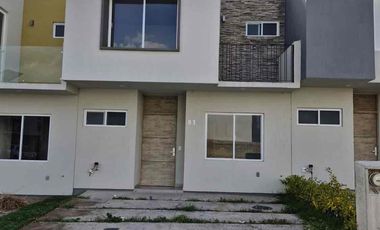 EXCELENTE CASA RENTA FRACC ALBAZUR A ESPALDAS DE GALERÍAS SANTA ANITA