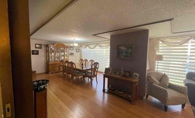 VENDO CASA EN CIRCUITO INGENIEROS  CON VIGILANCIA MUY CÓMODA $10,200,000.00 pesos 00/100 m n informes y citas con Sra. Reynaud al cel 552527----.