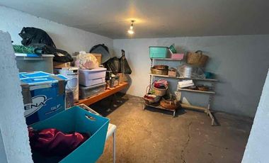 VENDO CASA EN CIRCUITO INGENIEROS  CON VIGILANCIA MUY CÓMODA $10,200,000.00 pesos 00/100 m n informes y citas con Sra. Reynaud al cel 552527----.