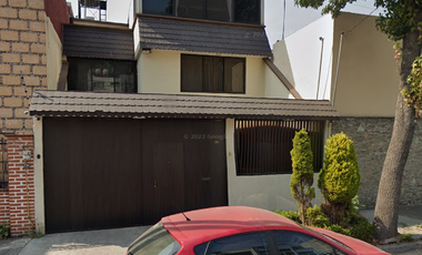 CASA EN REMATE INMOBILIARIO,  POMARROSA, COL. NUEVA SANTA MARIA, AZCAPOTZALCO, CDMX.