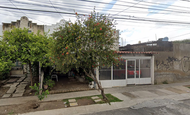 CASA EN VENTA Y EN PROMOCION HASTA EL 17 DE ESTE MES NO CREDITOS UBICADO EN ZARAGOZA 1773      SANTA ANA TEPETITLAN ZAPOPAN ZAPOPAN JALISCO 45230