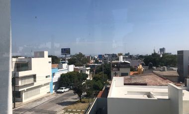 CASA EN RENTA ZONA UNIVERSITARIA