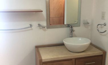 CASA EN RENTA ZONA UNIVERSITARIA