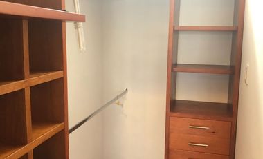 CASA EN RENTA ZONA UNIVERSITARIA