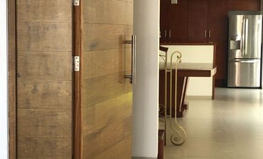 CASA EN RENTA ZONA UNIVERSITARIA