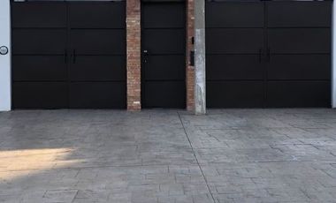 CASA EN RENTA ZONA UNIVERSITARIA