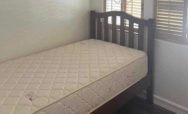 Spacious Family House Offering Relaxing and Cheerful Lifestyle