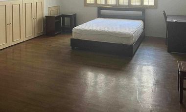 Spacious Family House Offering Relaxing and Cheerful Lifestyle