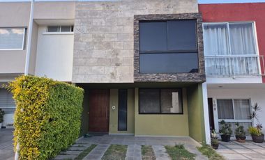 Bonita casa en renta en EL ORIGEN, cerca de Galerías Santa Anita