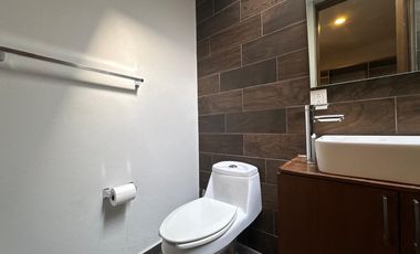 Bonita casa en renta en EL ORIGEN, cerca de Galerías Santa Anita