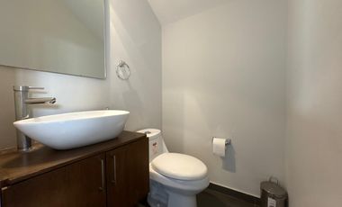 Bonita casa en renta en EL ORIGEN, cerca de Galerías Santa Anita