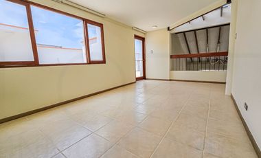 ¡Departamento Dúplex de Estreno en Miraflores!