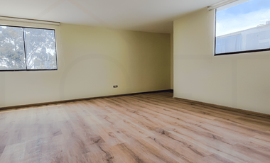 ¡Departamento Dúplex de Estreno en Miraflores!