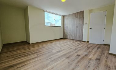 ¡Departamento Dúplex de Estreno en Miraflores!