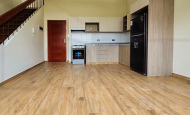 ¡Departamento Dúplex de Estreno en Miraflores!