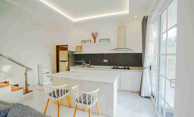 VILA MEWAH MODERN JALAN BLONG KEKER JIMBARAN