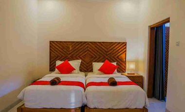 VILA MEWAH MODERN JALAN BLONG KEKER JIMBARAN