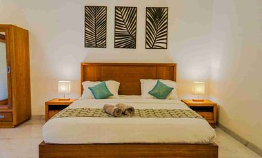 VILA MEWAH MODERN JALAN BLONG KEKER JIMBARAN