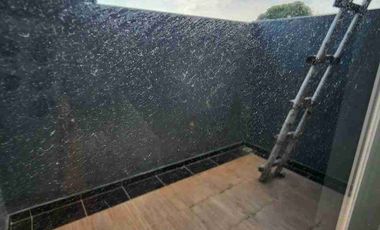 Rumah Baru 2 Lantai Dengan Kolam Renang Murah