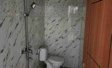 Rumah Baru 2 Lantai Dengan Kolam Renang Murah