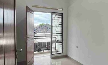 Jual Rumah Modern Siap Huni Akses Mudah Dekat Tol, Dekat Stasiun, Dekat Pusat Belanja Di Pondok Benda Tangsel, St
