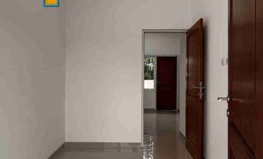 Jual Rumah Modern Siap Huni Akses Mudah Dekat Tol, Dekat Stasiun, Dekat Pusat Belanja Di Pondok Benda Tangsel, St