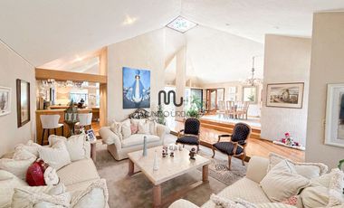 Casa en condominio en renta o venta en Jardines del predregal