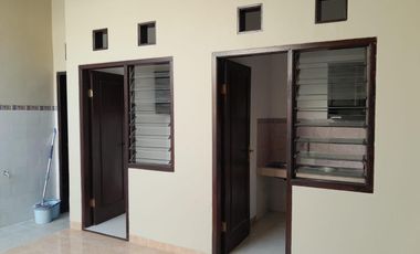 SEWA / KONTRAK RUMAH MINIMALIS DI GRAHA SAMPURNA INDAH WIYUNG DEKAT UNESA DAN PTC