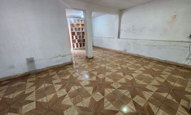SE VENDE CASA EN SAN JUAN DE LURIGANCHO