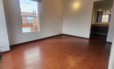 🏡 ¡OPORTUNIDAD ÚNICA! Casa de 3 Niveles en Arriendo – Chía, Sector Vivenza/Guaymaral Ubicación y Comodidad Insuperables  Vive en una de las zonas con