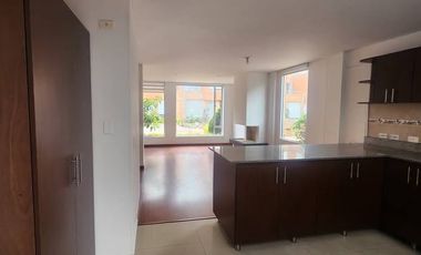 🏡 ¡OPORTUNIDAD ÚNICA! Casa de 3 Niveles en Arriendo – Chía, Sector Vivenza/Guaymaral Ubicación y Comodidad Insuperables  Vive en una de las zonas con