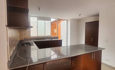 🏡 ¡OPORTUNIDAD ÚNICA! Casa de 3 Niveles en Arriendo – Chía, Sector Vivenza/Guaymaral Ubicación y Comodidad Insuperables  Vive en una de las zonas con