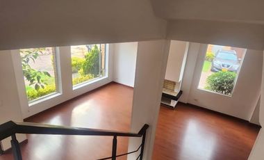 🏡 ¡OPORTUNIDAD ÚNICA! Casa de 3 Niveles en Arriendo – Chía, Sector Vivenza/Guaymaral Ubicación y Comodidad Insuperables  Vive en una de las zonas con