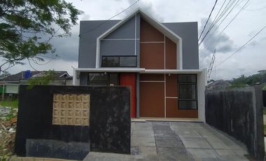 DIJUAL RUMAH MURAH LOKASI STRATEGIS DI BOGOR, DEKAT JAKARTA