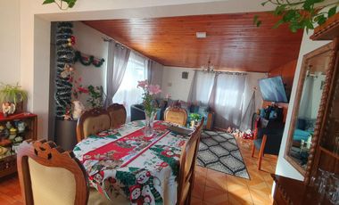 Oportunidad ! amplia casa a pasos de Nuevo Hospital. $139.000.000