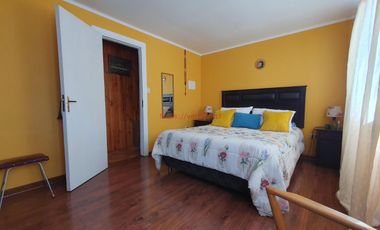 Oportunidad ! amplia casa a pasos de Nuevo Hospital. $139.000.000