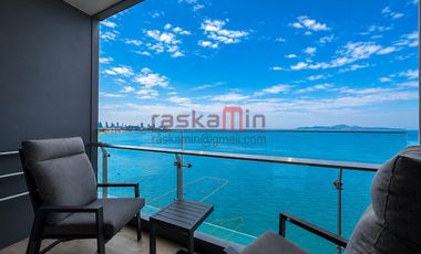 🔥 URGENT SALE – AROM Wongamat Luxury Sea View Condo